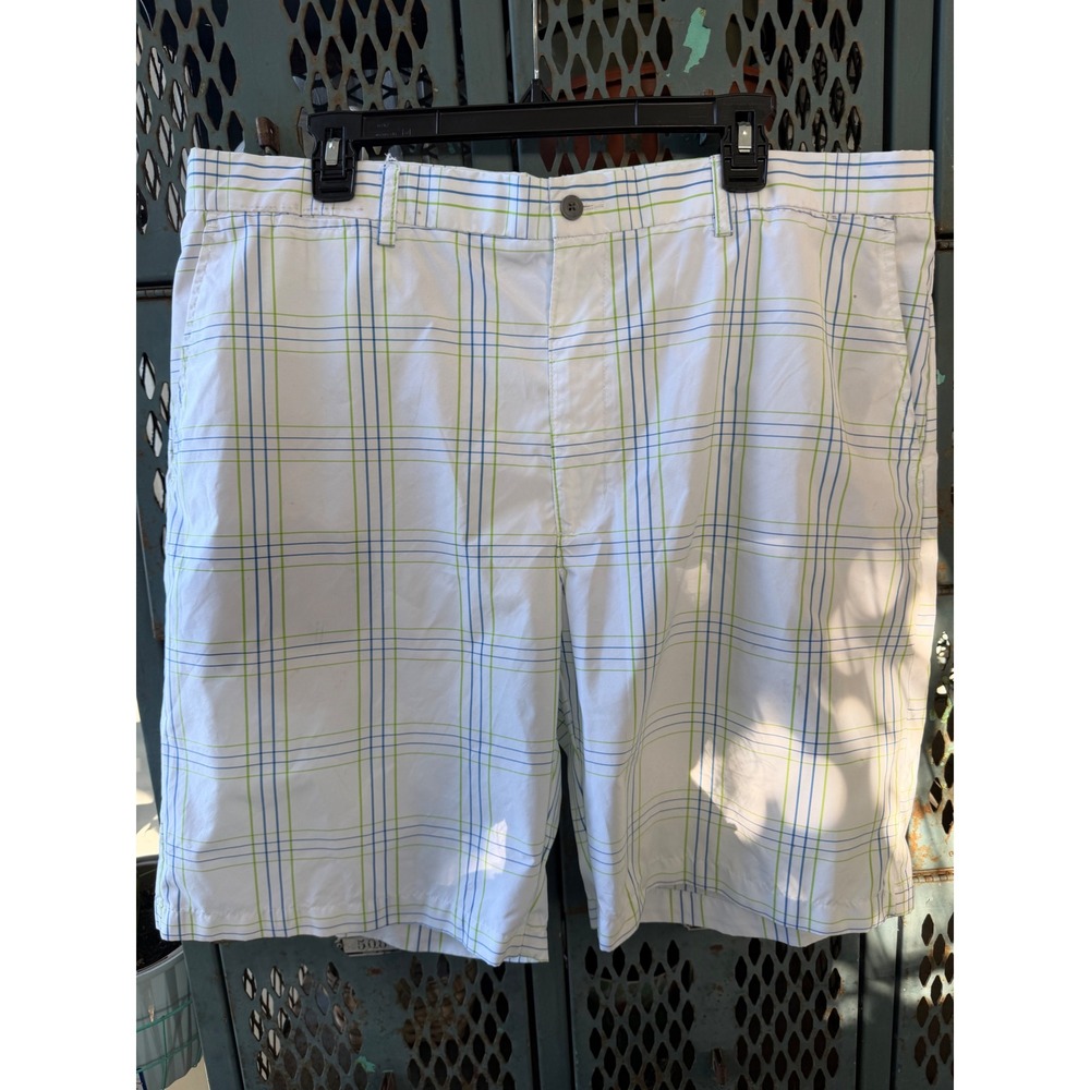 Ben Hogan Performance Golf Shorts Mens 40 White Blue Green Plaid Polyester